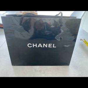 Chanel shopping bag